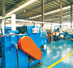 91免费版黄片車間